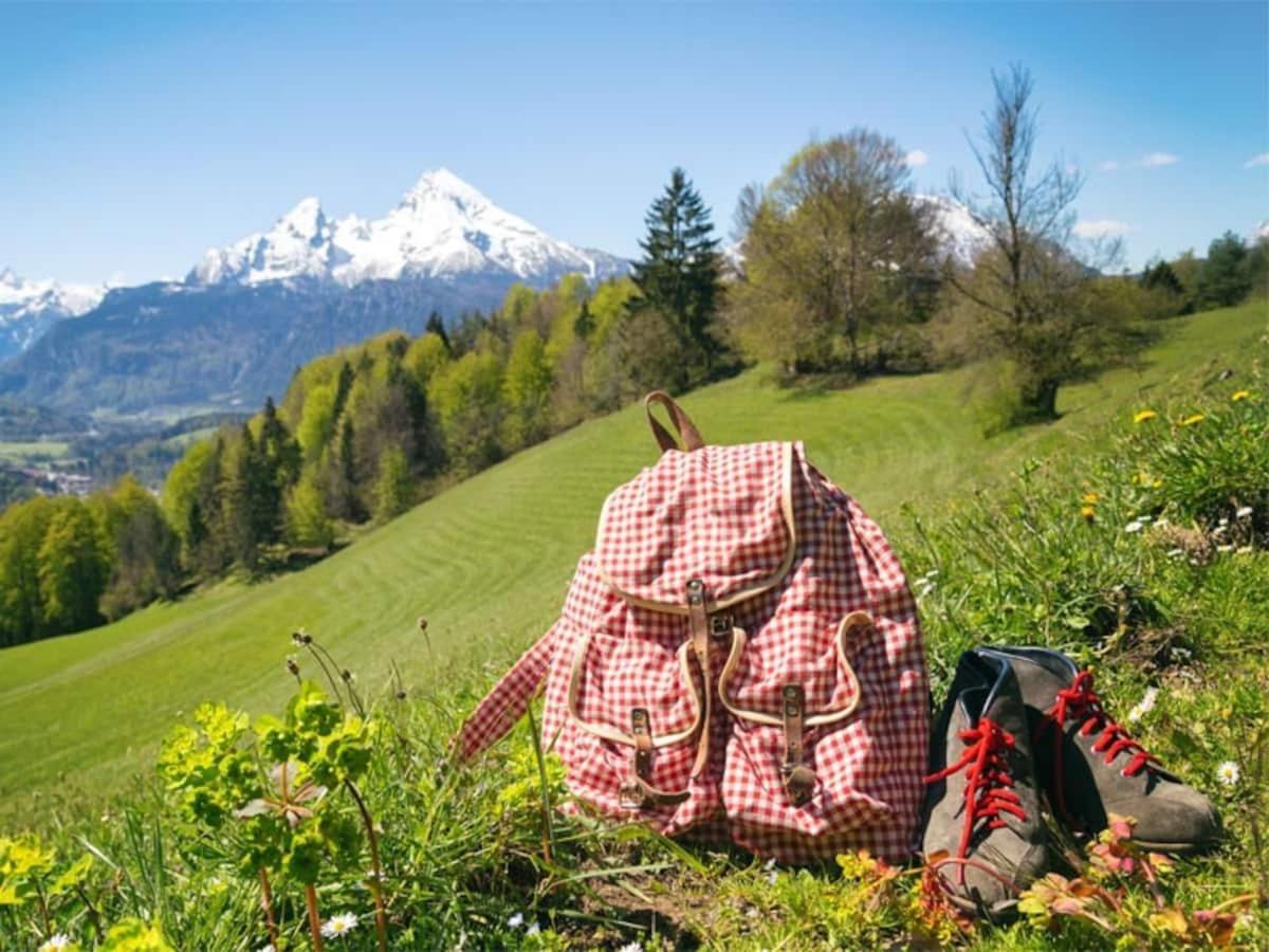 Bed And Breakfast - Die Aelplersuit Fuer Backpackers Im Berghuesli Linthal Kültér fotó
